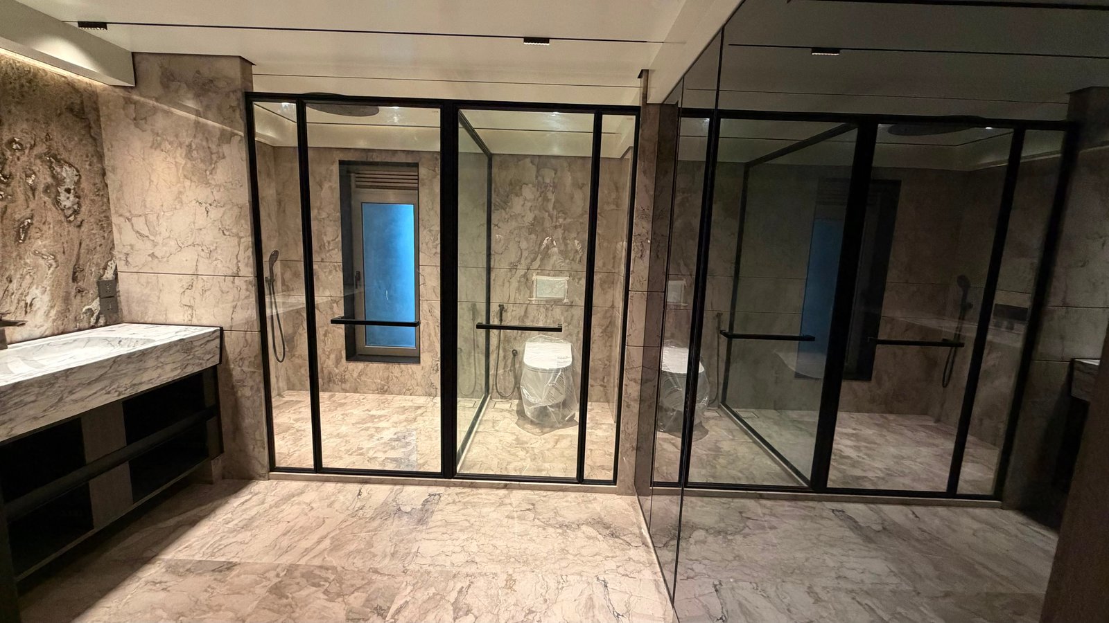 Kohler Luxury Spa Bathroom Suite